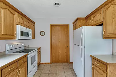 1037 Diamond Willow Circle, Waite Park, MN 56387 - Photo 6