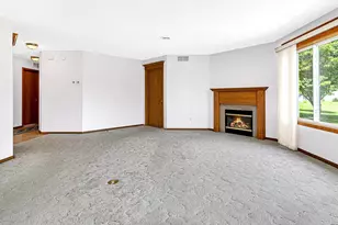 1037 Diamond Willow Cir, Waite Park, MN 56387 - Photo 8