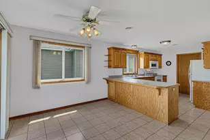1037 Diamond Willow Cir, Waite Park, MN 56387 - Photo 10