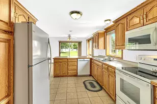 1037 Diamond Willow Cir, Waite Park, MN 56387 - Photo 4