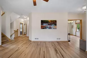11585 Laketowne View, Albertville, MN 55301 - Photo 18