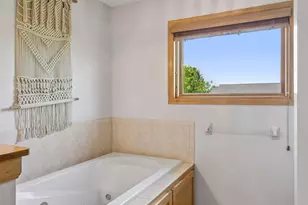 11585 Laketowne View, Albertville, MN 55301 - Photo 32