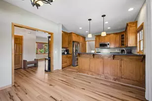 11585 Laketowne View, Albertville, MN 55301 - Photo 18