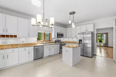 17432 Tessmer Court, Eden Prairie, MN 55347 - Photo 2