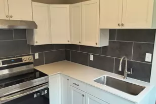 1050 Wilson Ave, Saint Paul, MN 55106 - Photo 6