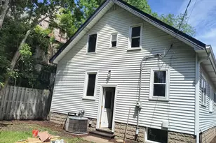 1050 Wilson Ave, Saint Paul, MN 55106 - Photo 4