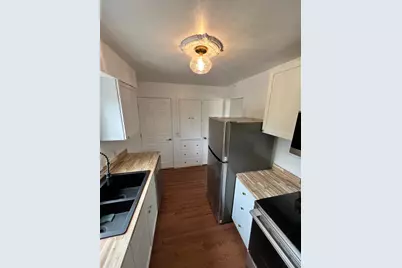 2401 7th Avenue E, Hibbing, MN 55746 - Photo 16
