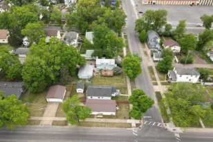 2401 7th Ave E, Hibbing, MN 55746 - Photo 10