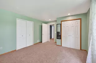 3351 N View Ln, Woodbury, MN 55125 - Photo 36