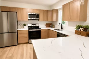 3910 65th St E, Inver Grove Heights, MN 55076 - Photo 2