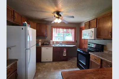 321 Sioux Street, Holland, MN 56139 - Photo 2
