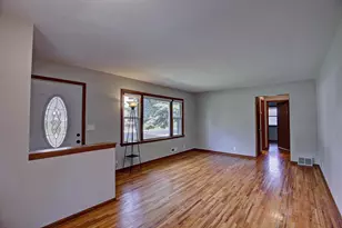 6830 Toledo Ave N, Brooklyn Center, MN 55429 - Photo 6