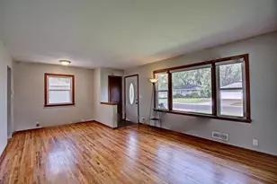 6830 Toledo Ave N, Brooklyn Center, MN 55429 - Photo 8