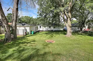 6830 Toledo Ave N, Brooklyn Center, MN 55429 - Photo 26