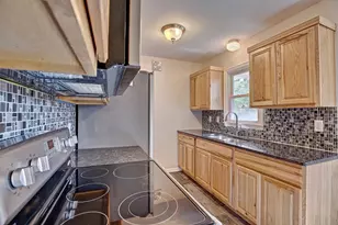 6830 Toledo Ave N, Brooklyn Center, MN 55429 - Photo 10