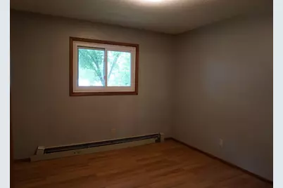 405 10th Street SE, Barnesville, MN 56514 - Photo 8