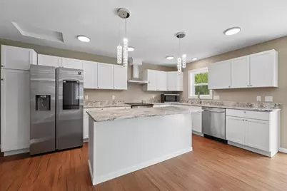 1886 Desoto Street N, Maplewood, MN 55117 - Photo 2