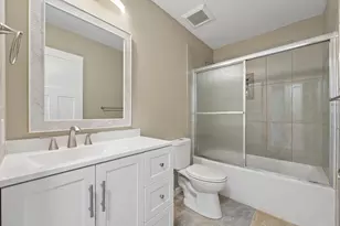 1886 Desoto Street N, Maplewood, MN 55117 - Photo 10