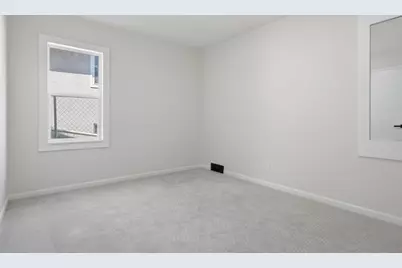 761 Nevada Avenue E, Saint Paul, MN 55106 - Photo 12