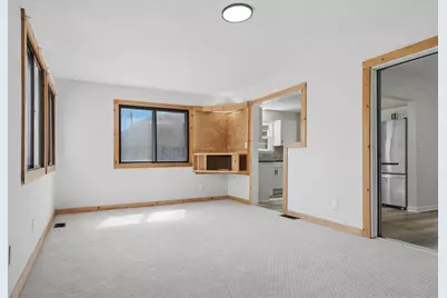 761 Nevada Avenue E, Saint Paul, MN 55106 - Photo 10