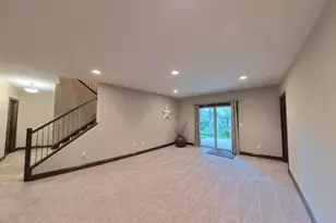 125 Highland Dr, Carver, MN 55315 - Photo 36