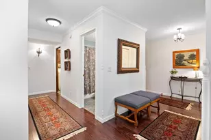 7250 Lewis Ridge Pkwy, Edina, MN 55439 - Photo 2
