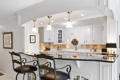 7250 Lewis Ridge Parkway #112, Edina, MN 55439 - Photo 6