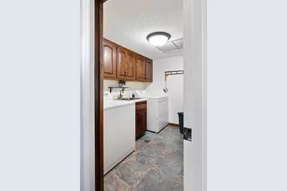 7250 Lewis Ridge Parkway #112, Edina, MN 55439 - Photo 16
