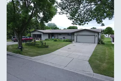 1710 N Park Street, Fergus Falls, MN 56537 - Photo 1