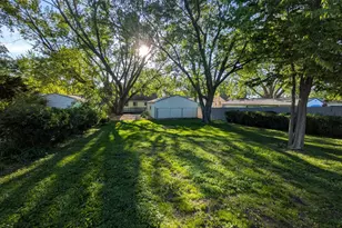 654 36th Ave NW, Rochester, MN 55901 - Photo 4