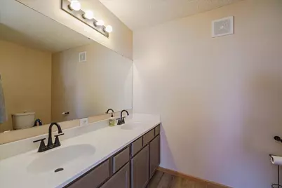 20591 Keystone Avenue, Lakeville, MN 55044 - Photo 28