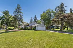 2255 Orkla Dr, Golden Valley, MN 55427 - Photo 36