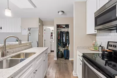 433 S 7th Street #2211, Minneapolis, MN 55415 - Photo 12