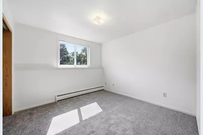1014 24th Avenue S, Moorhead, MN 56560 - Photo 16