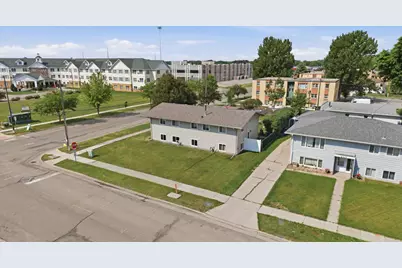 1014 24th Avenue S, Moorhead, MN 56560 - Photo 22