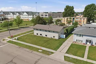 1014 24th Ave S, Moorhead, MN 56560 - Photo 22