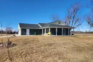 210 1st St, Taopi, MN 55977 - Photo 20