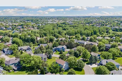 3794 Smithfield Curve, Woodbury, MN 55129 - Photo 6