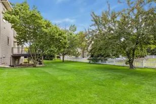 3794 Smithfield Curve, Woodbury, MN 55129 - Photo 34