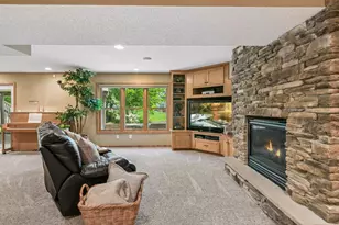 9176 Tewsbury Gate N, Maple Grove, MN 55311 - Photo 32
