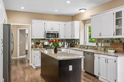 9176 Tewsbury Gate N, Maple Grove, MN 55311 - Photo 4