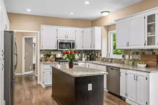 9176 Tewsbury Gate N, Maple Grove, MN 55311 - Photo 4