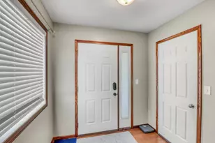 5543 27th St S, Fargo, ND 58104 - Photo 6