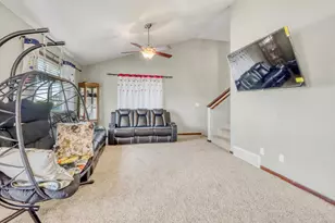 5543 27th St S, Fargo, ND 58104 - Photo 12
