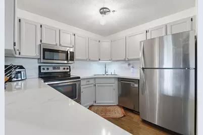 2120 Ridge Drive #34, Saint Louis Park, MN 55416 - Photo 8