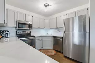 2120 Ridge Dr, Saint Louis Park, MN 55416 - Photo 8