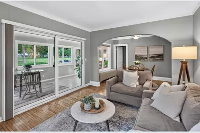 4975 Johnson Avenue, White Bear Lake, MN 55110 - Photo 8