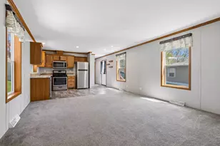 175 Highview Cir, Watertown, MN 55388 - Photo 10