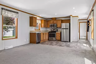175 Highview Cir, Watertown, MN 55388 - Photo 12