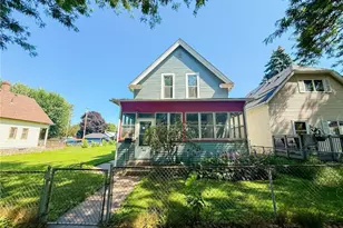 989 Conway St, Saint Paul, MN 55106 - Photo 1